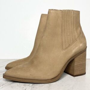 Steve Madden Catreena Tan Nubuck Chelsea Bootie 10M